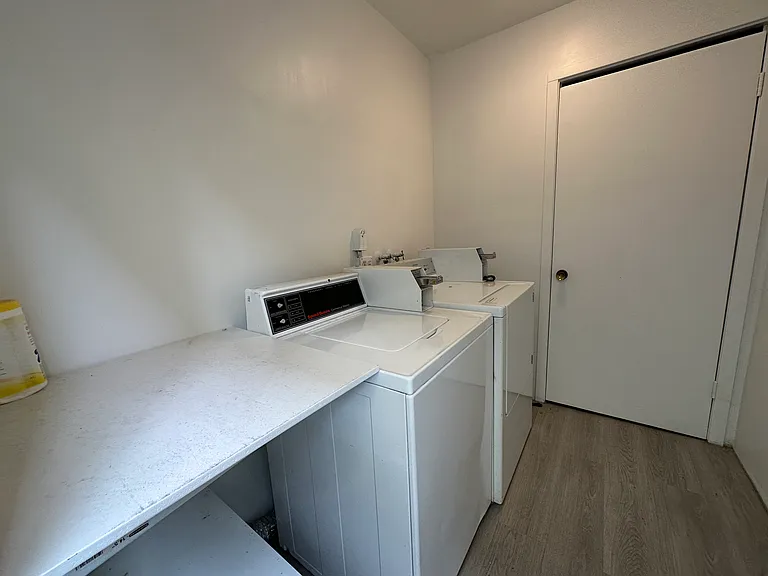 1830 Federal Ave #2 — Photo 16