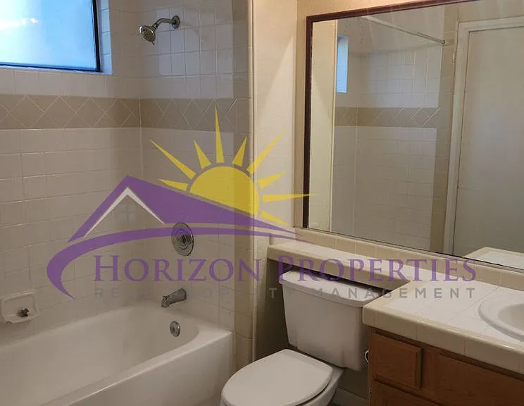 5226 Hemlock St #54 — Photo 9
