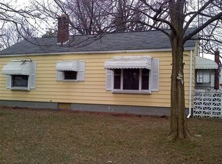 825 S Ballenger Hwy, Flint, MI 48532