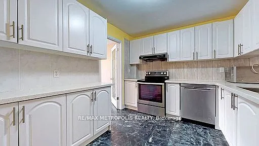 2051 Bridletowne Cir #12 — Photo 22