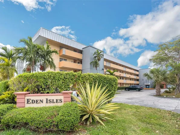 3551 NE 169th St APT 100, North Miami Beach, FL 33160