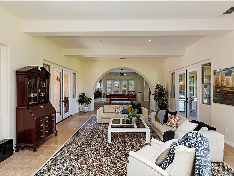37605 Via De Los Arboles — Photo 11