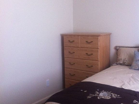 3rd image of 3875 Northeast Dr APT G