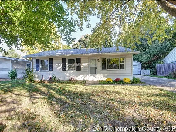 2010 Sangamon Dr photo 1