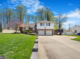 320 Beech Ave, Woodbury Heights, NJ