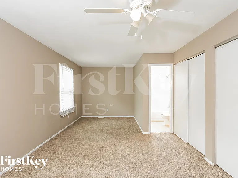 1290 Washington St — Photo 9
