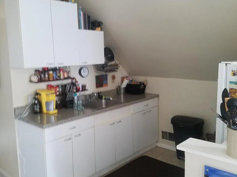 1636 W Pierce Ave #4 — Photo 4