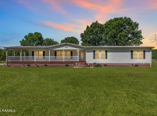 1225 Oscar Rivette Rd, Arnaudville, LA 70512