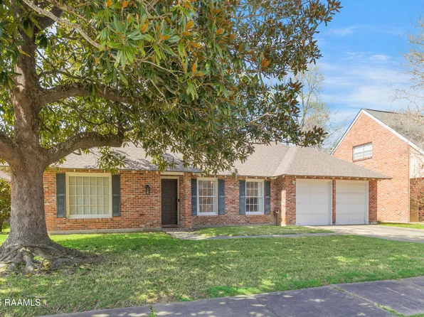 117 Mountainside Dr, Lafayette, LA 70503