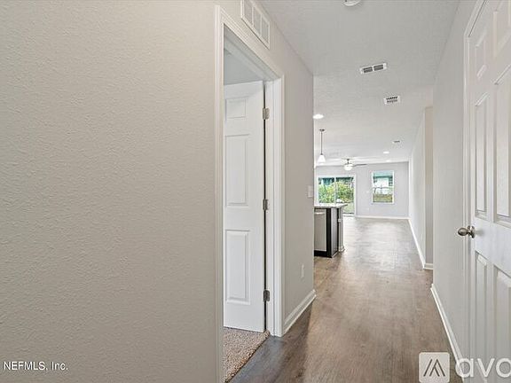 5th image of 8141 Free Ave