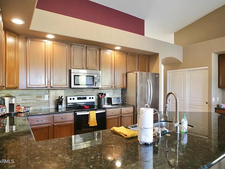 4683 S Oleander Dr — Photo 45