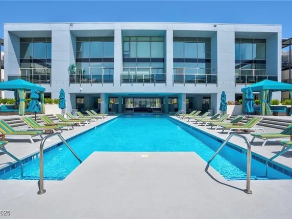 8925 W Flamingo Rd Unit 111, Spring Valley, NV 89147