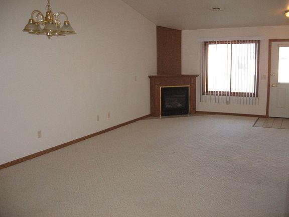 5th image of 2833 Prestige Ct APT 2