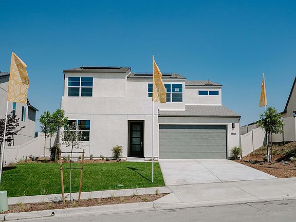 Plan 2B Model Front Exterior