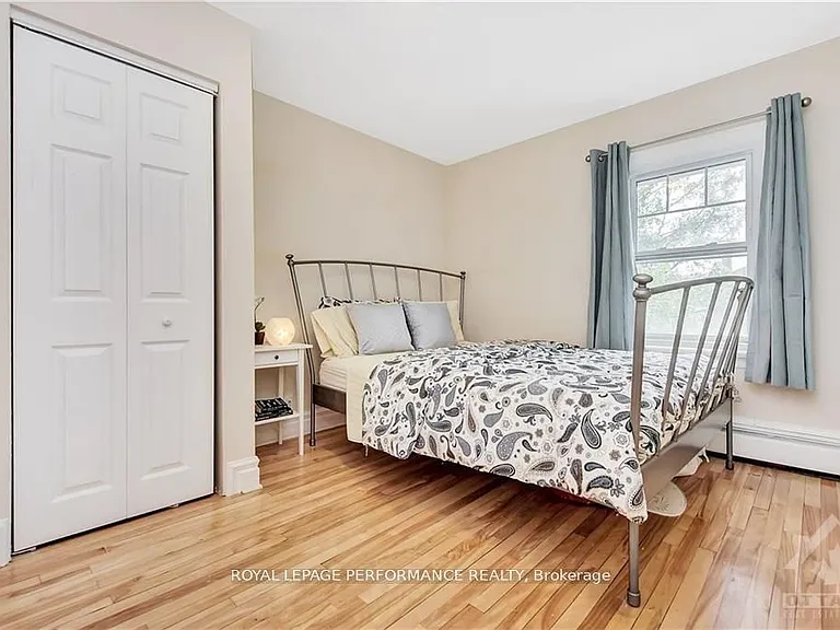 48 Hawthorne Ave — Photo 14