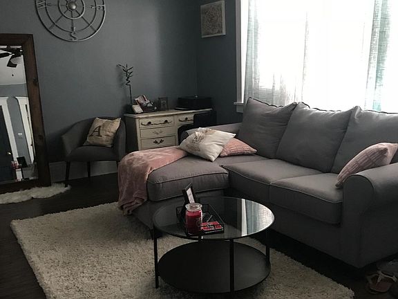 3rd image of 10 Lovering Ave