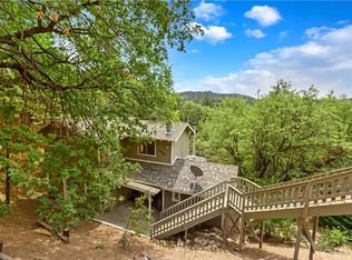 31967 Pine Cone Dr, Running Springs, CA 92382