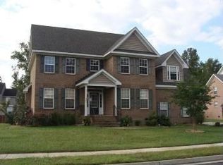 905 Riley Dr, Chesapeake, VA 23322