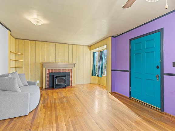 4th image of 44 Kenwood Ave