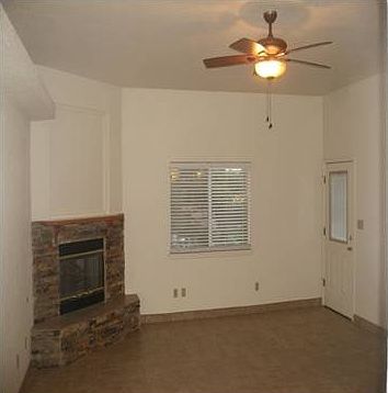 2nd image of 2357 Saturn Cir #B