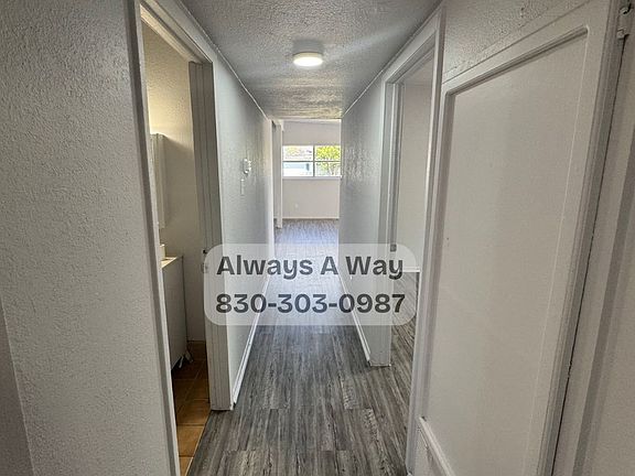 5th image of 1611 E Huisache Ave