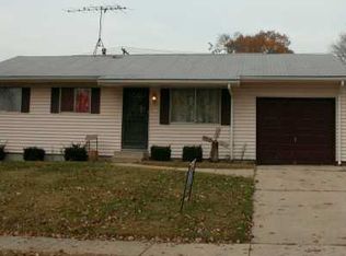 616 Edgar St E, Mishawaka, IN 46545
