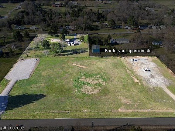 2nd image of 5105 Country Aire Loop