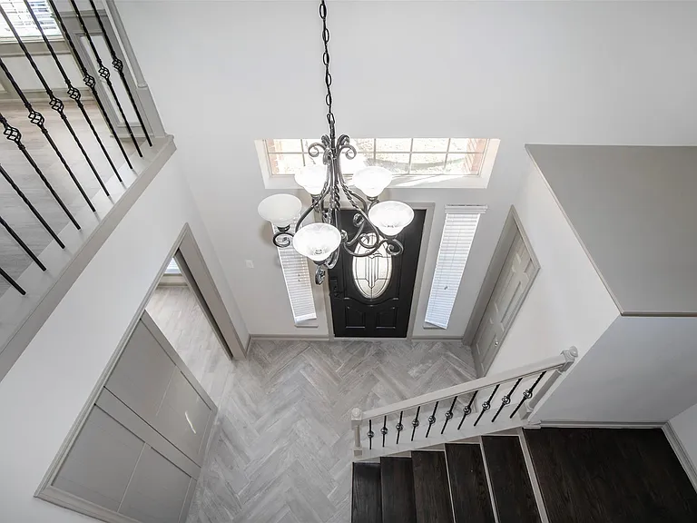 2108 Olympic Dr — Photo 14