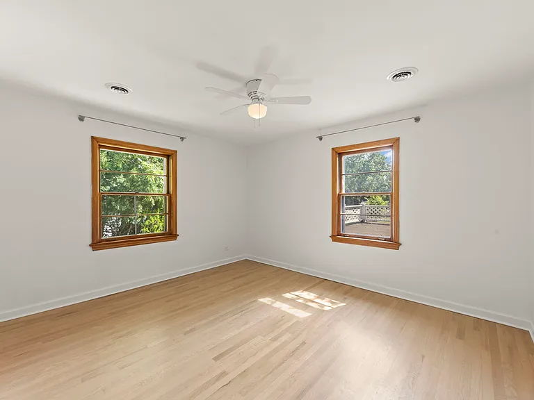 354 Indian Dr — Photo 14