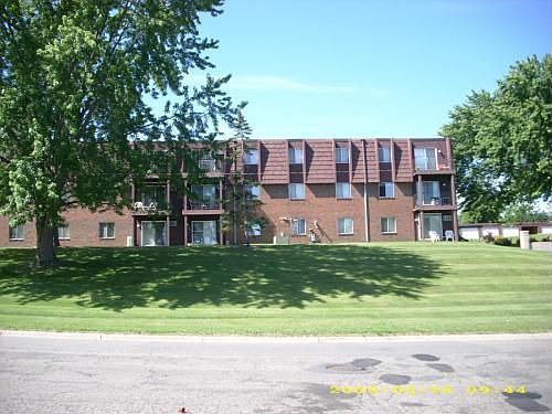 1st image of 600 Westview Dr APT 304