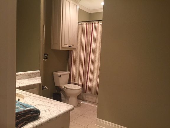 5th image of 611 Janna Dr