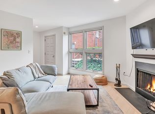 42 Temple Ct, New Haven, CT 06511