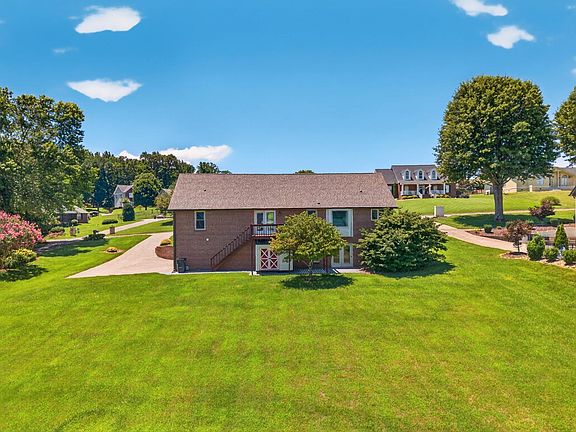4th image of 4801 Harbor Dr