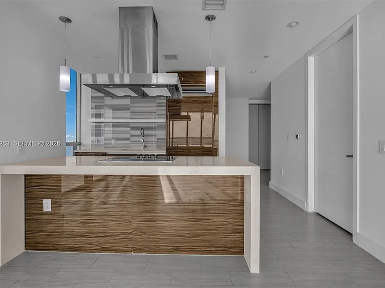 1100 Biscayne Blvd #4308 — Photo 16