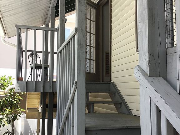 3rd image of 1718 Laurel St