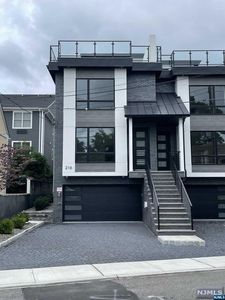 216 Columbia Ave, Fort Lee, NJ, 07024