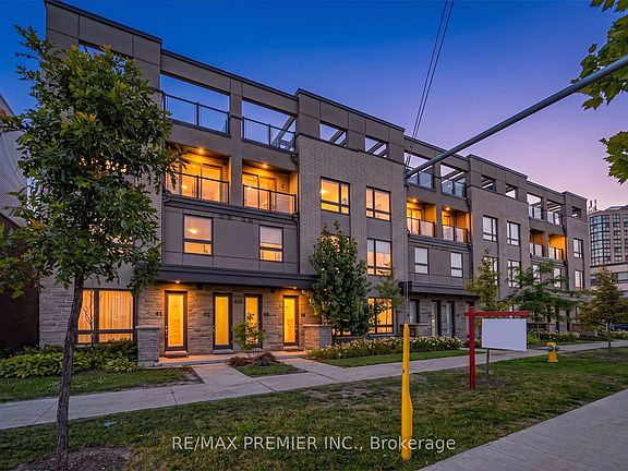 2nd image of 624 Rexdale Blvd #4