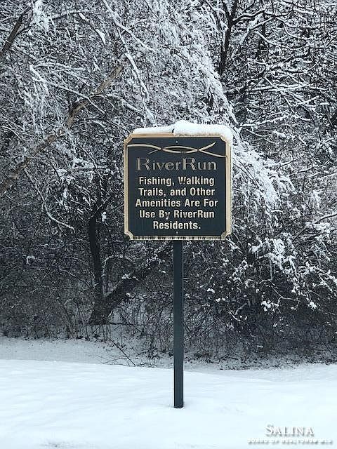 1st image of 1822 Overlook Dr