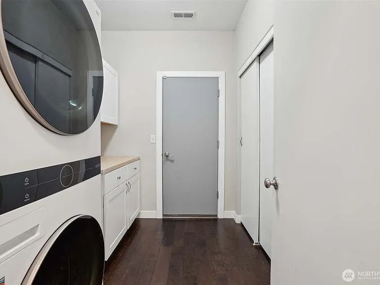 9409 NE 41st Ave — Photo 20