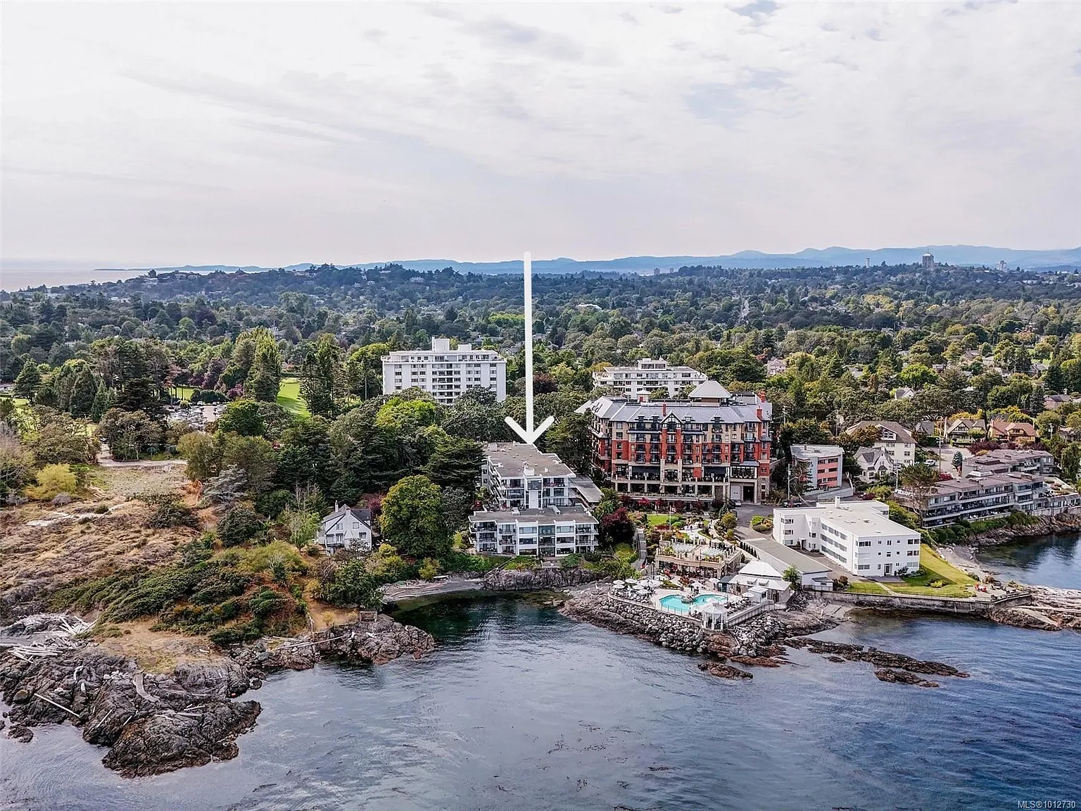 1159 Beach Dr #608 photo 1