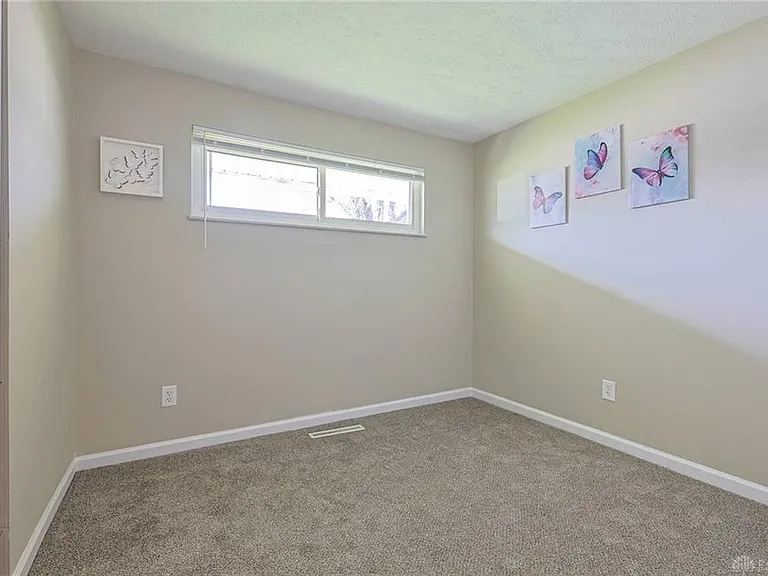 5595 Shady Oak St — Photo 20