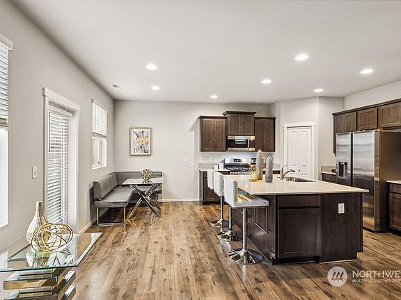 4th image of 6910 Oleander Avenue NE #350