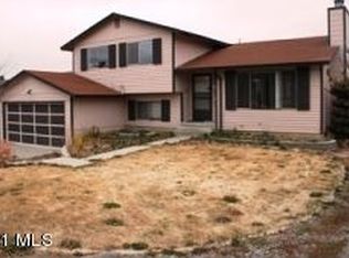 917 College St, Wenatchee, WA 98801