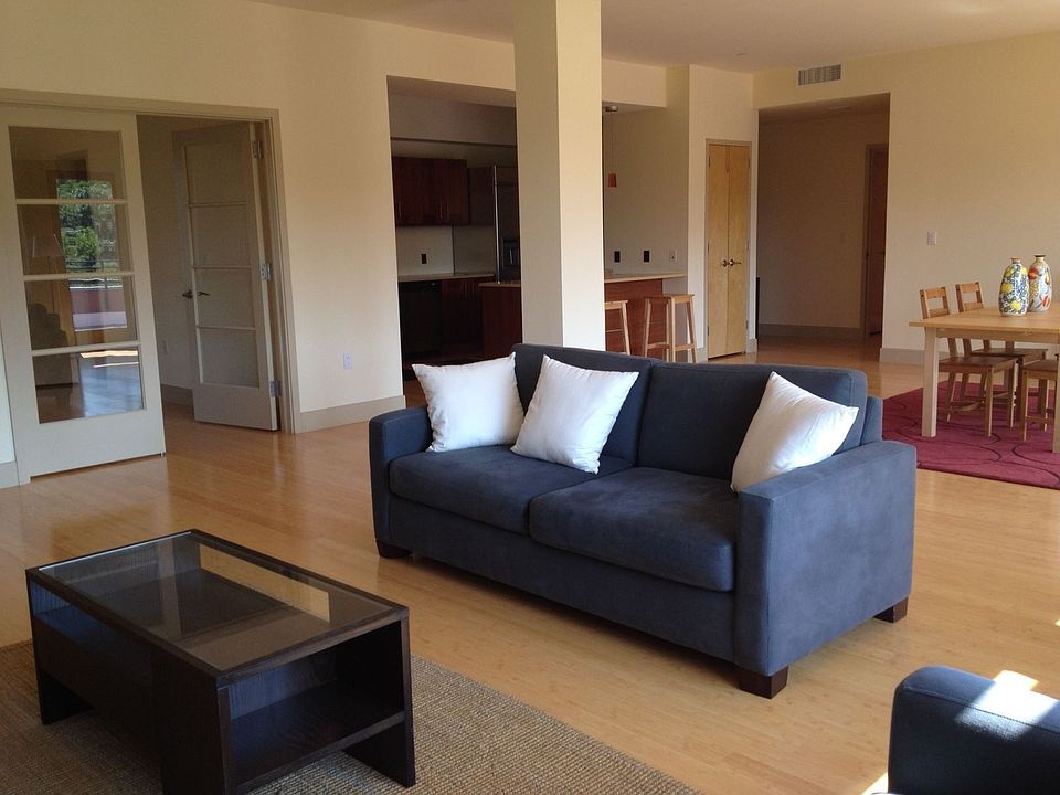 1st image of 45 Main St APT 4A
