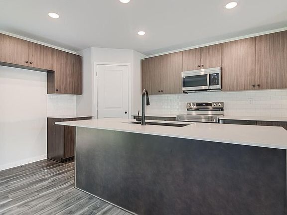3rd image of 21328 W 216th St