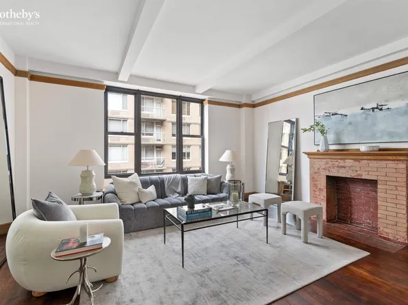 257 West 86th Street image 1 of 10