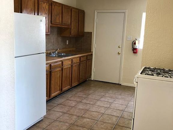2nd image of 5012 Bragg Ave #A