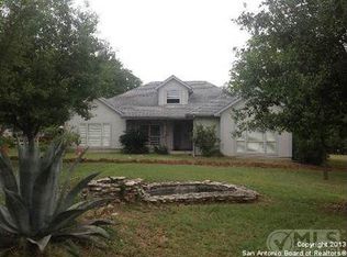 10853 La Vernia Rd, Adkins, TX 78101