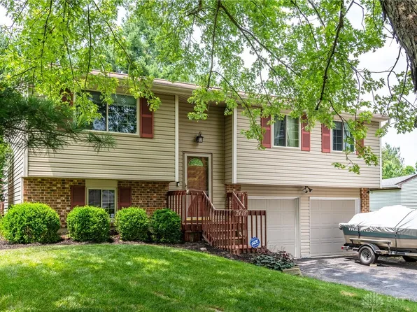 2449 Coldsprings Dr, Dayton, OH 45434