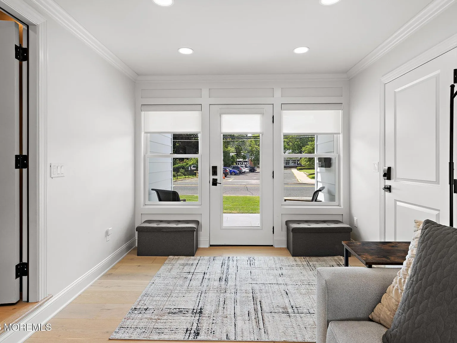 3 bed, 2.5 bath, 2216 sqft, $6,500 — Photo 3